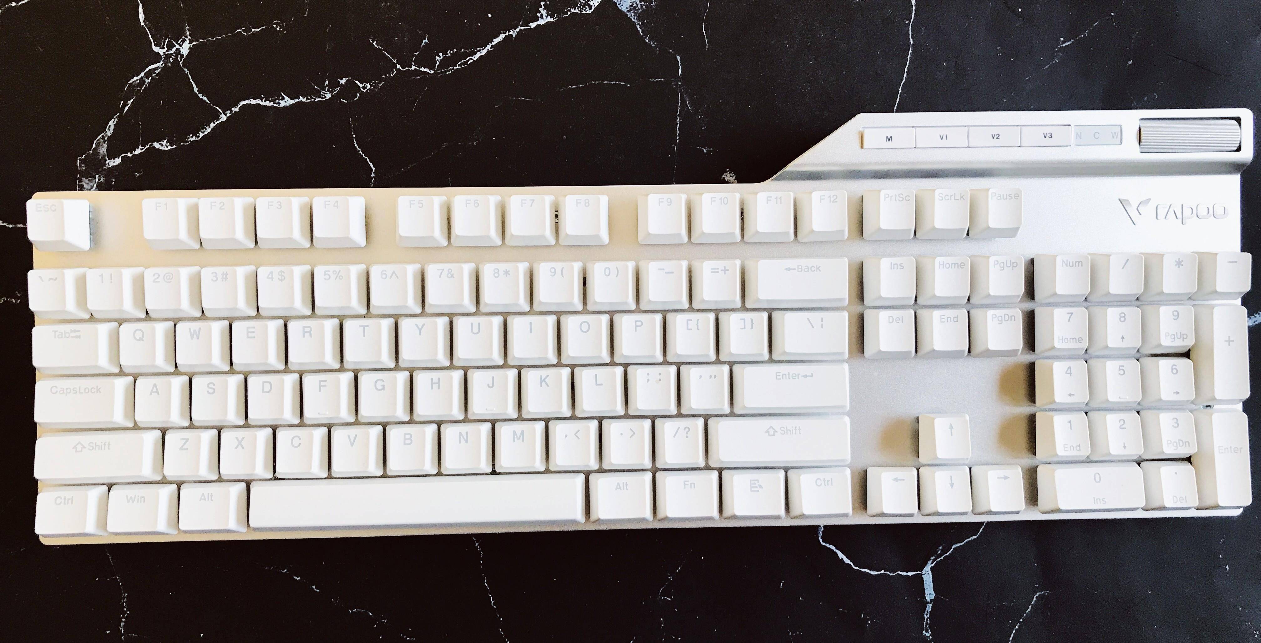 启动游戏体验新高度:雷柏v700diy全尺寸rgb背光热拔插厂润卫星轴_键盘