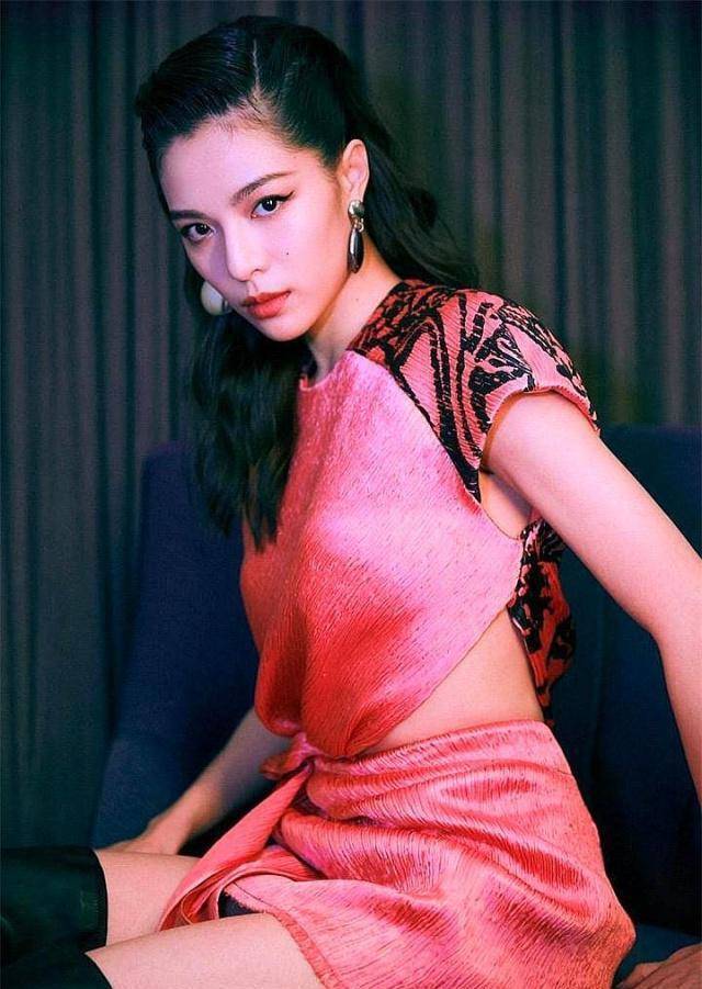 angelababy回应钟楚曦打人传闻!没想到这么可笑的事还有人信!