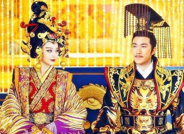 李显:靠女人二次登基,把自己的老婆,妹妹,女儿都送了人_武则天_武三思