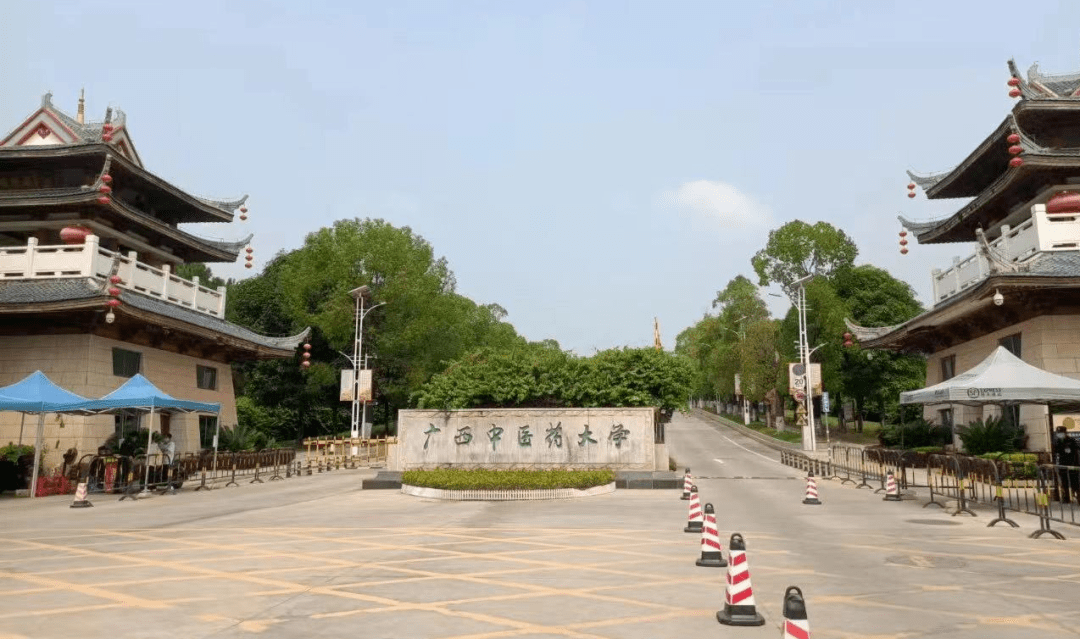 摘掉鬼城帽子,晋级南宁新中心,五象新区还要建大学城?