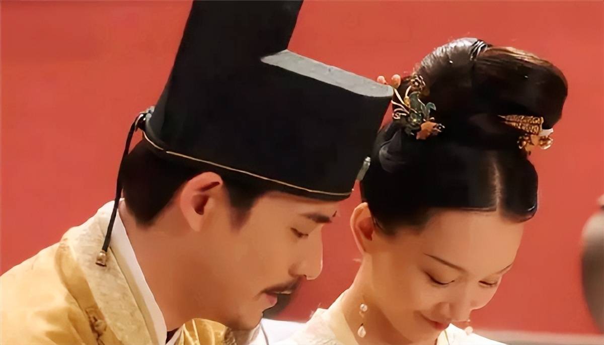 "狸猫换太子"原型刘娥:从歌女到太后,她经历了什么_赵恒_生活_拨浪鼓