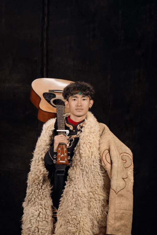 金牌司导 鲁绒多丁_客户_问题_年龄