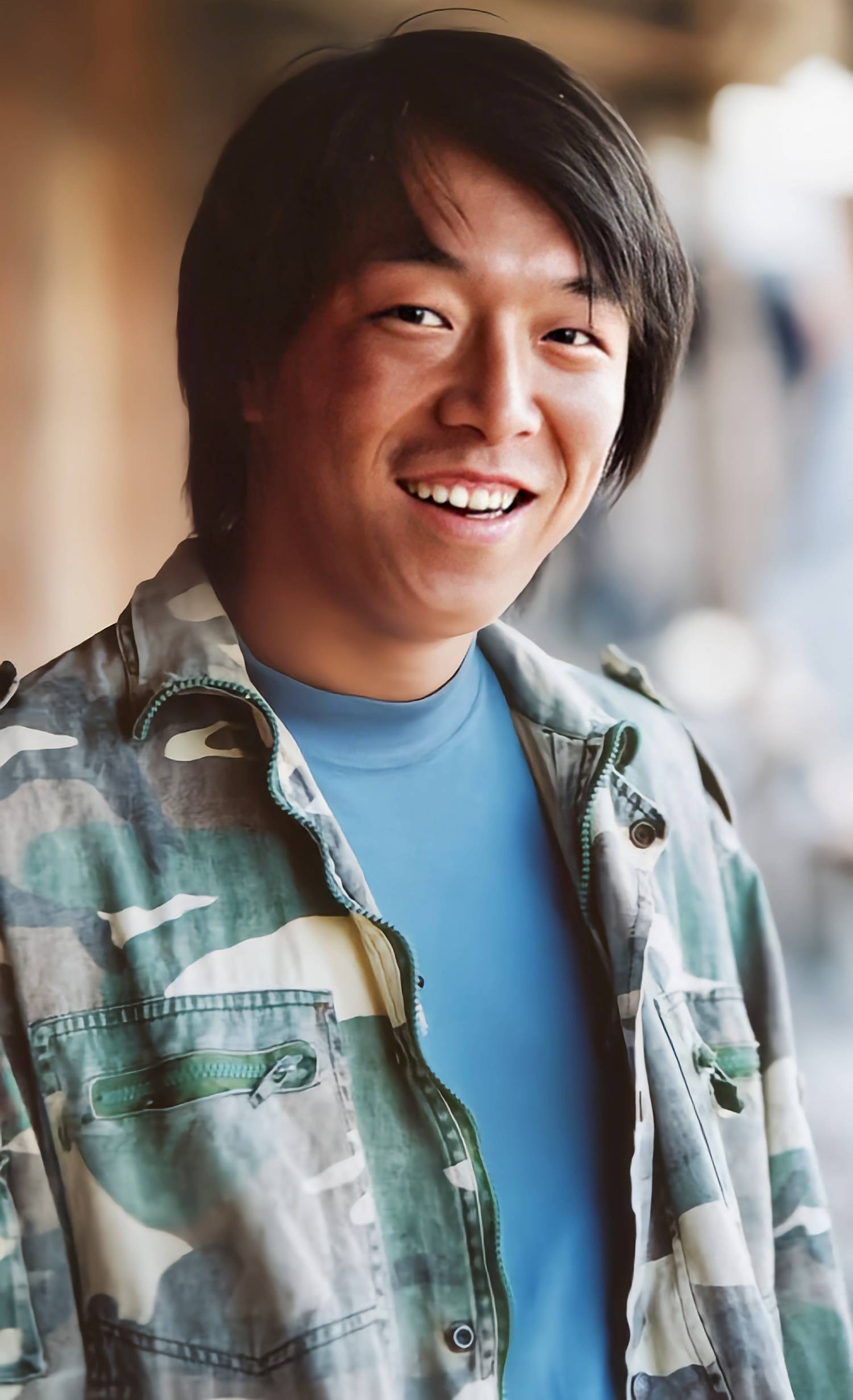 黄渤又进入了北京电影学院高职班学习,转型成为了一名演员黄渤1974年