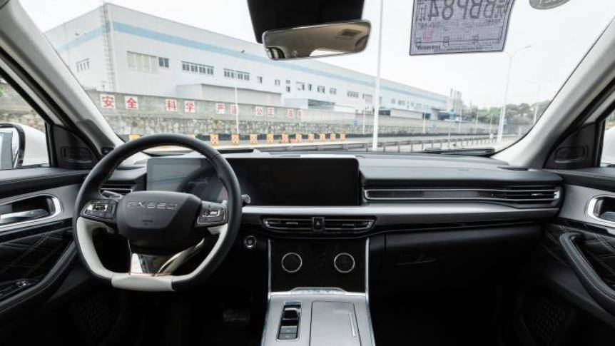 "奇瑞vx"正式下线,体型比汉兰达还大,仅内饰就值30万,年内上市!