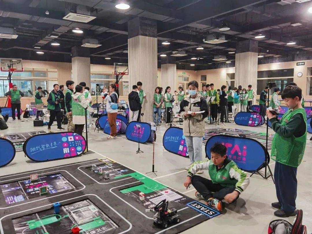 全国在线|2022wrc世界机器人大赛tai智能车挑战赛大比拼_比赛_选手