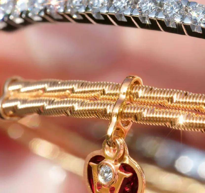 神秘的德国超奢珠宝 wellendorff华洛芙_戒指_品牌_旋转设计