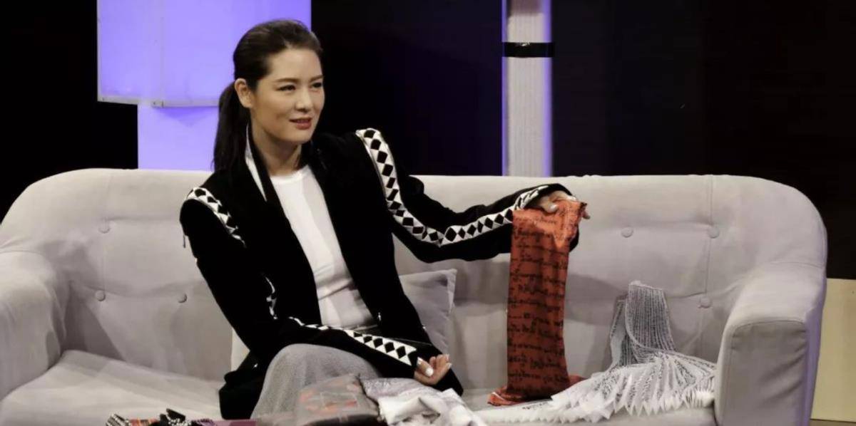 马艳丽,无法忍受卑微的婚姻,离婚后独自抚养女儿,乐做单亲妈妈_刘岩