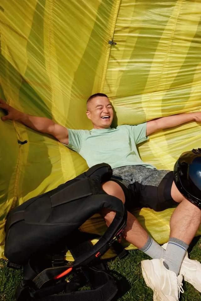 对话lululemon中国大使孔亮:被「1000次跳伞」改变的人生_crossfit