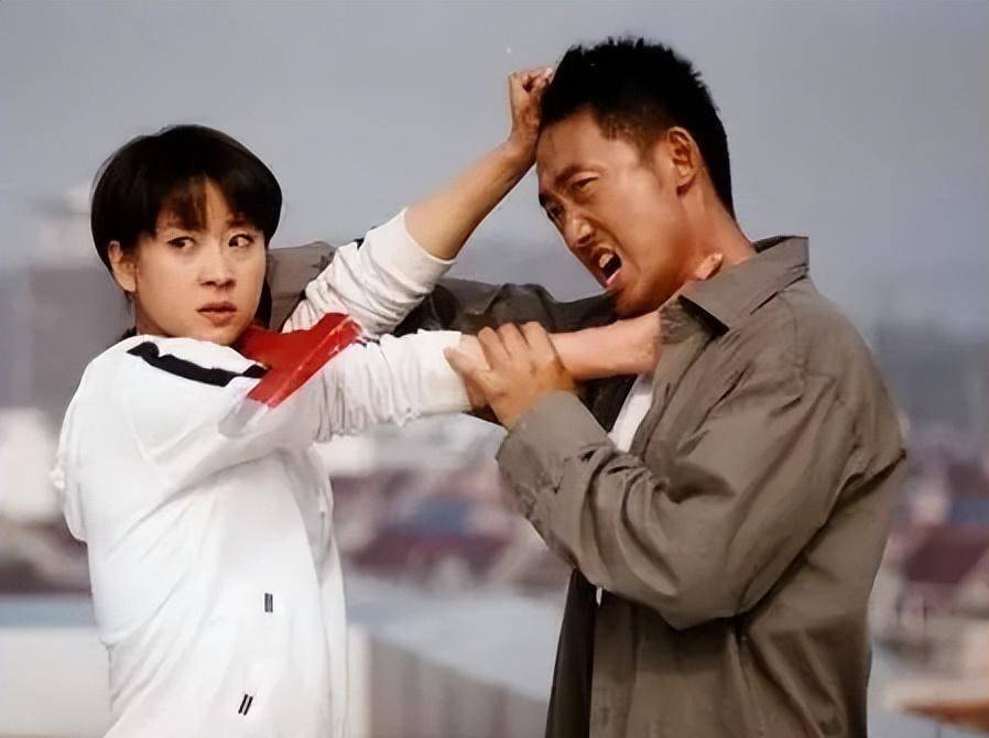 在一周疯狂减掉15斤的体重,那部电视剧《苍天有眼》直接在央视播出