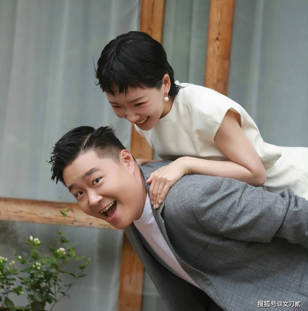 郝劭文婚纱照曝光,曾喊话"不许欺负我老婆",对继女视如己出_妻子_林宁