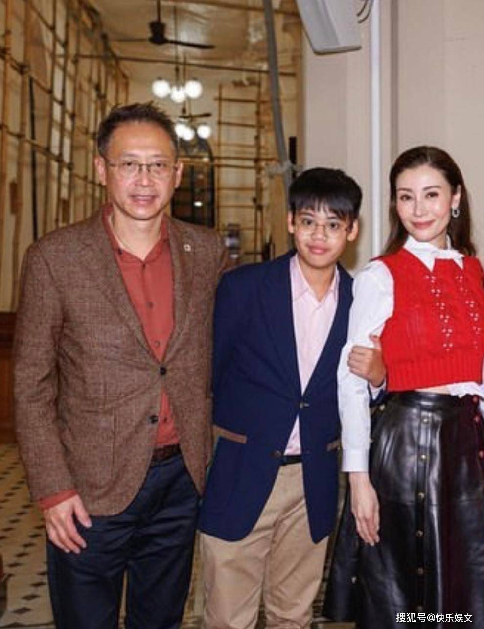 12岁儿子170cm显帅气,母子情深似姐弟_许晋亨_父亲_身高