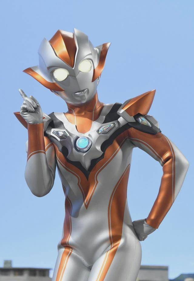 故事_乔奥特曼_观众