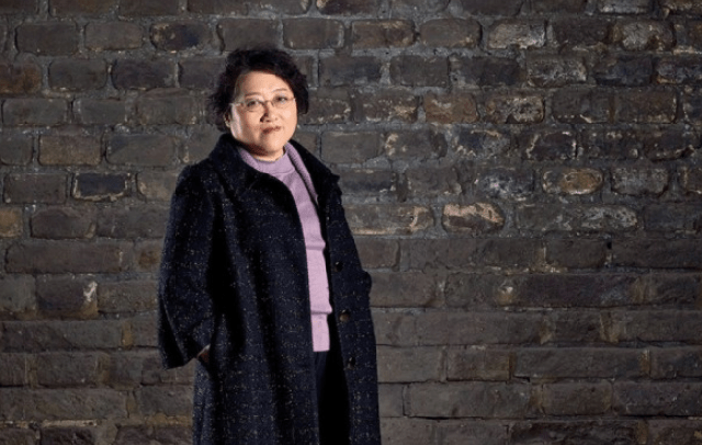 外界议论纷纷并不能影响李银河和大侠的生活,她们在在一起第4年的时候