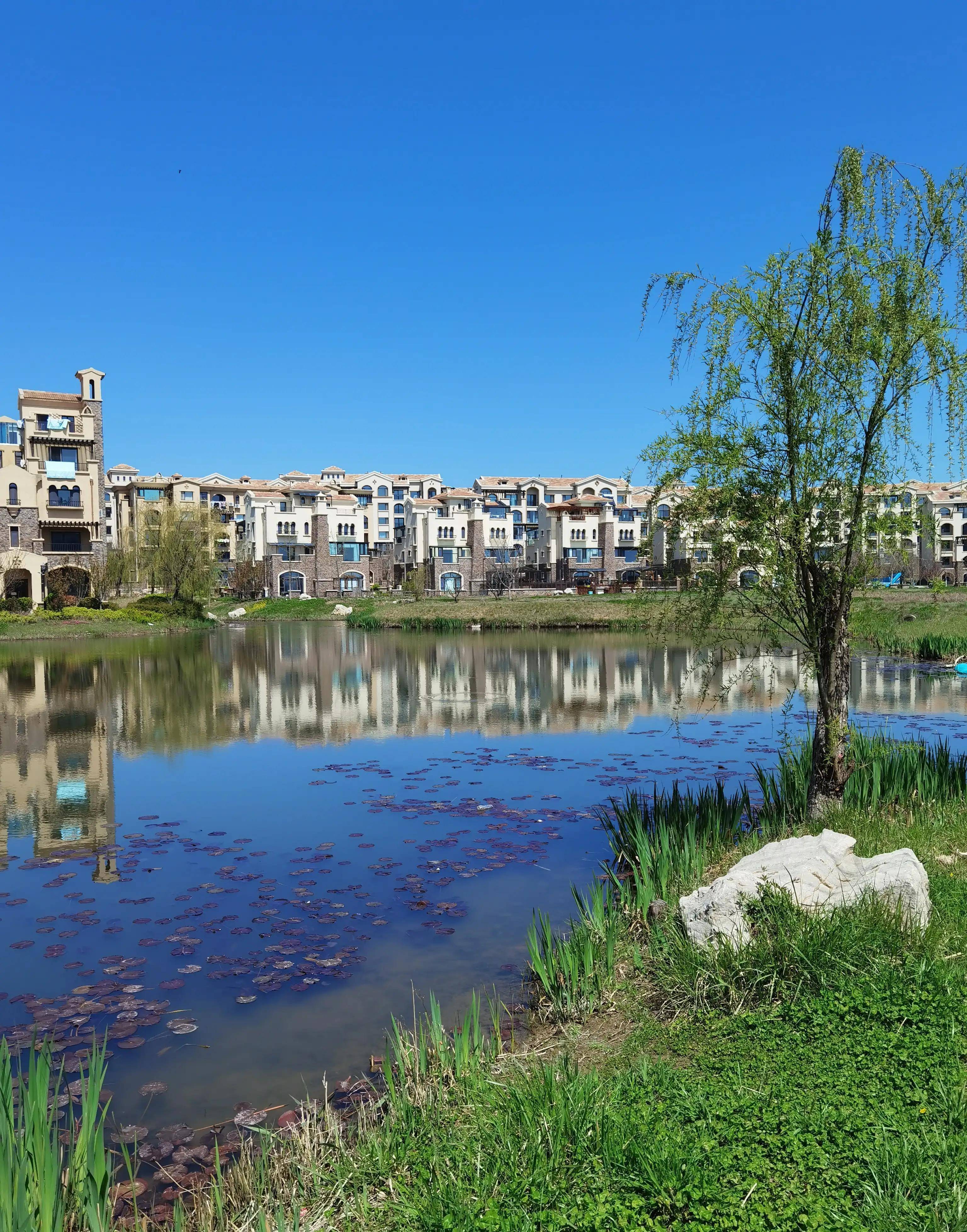 面朝大海春暖花开建筑图片