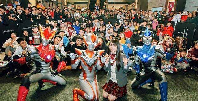 故事_乔奥特曼_观众