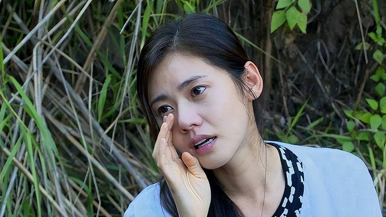 秋瓷炫称20岁太累,30岁担忧未来40岁就想做自己!