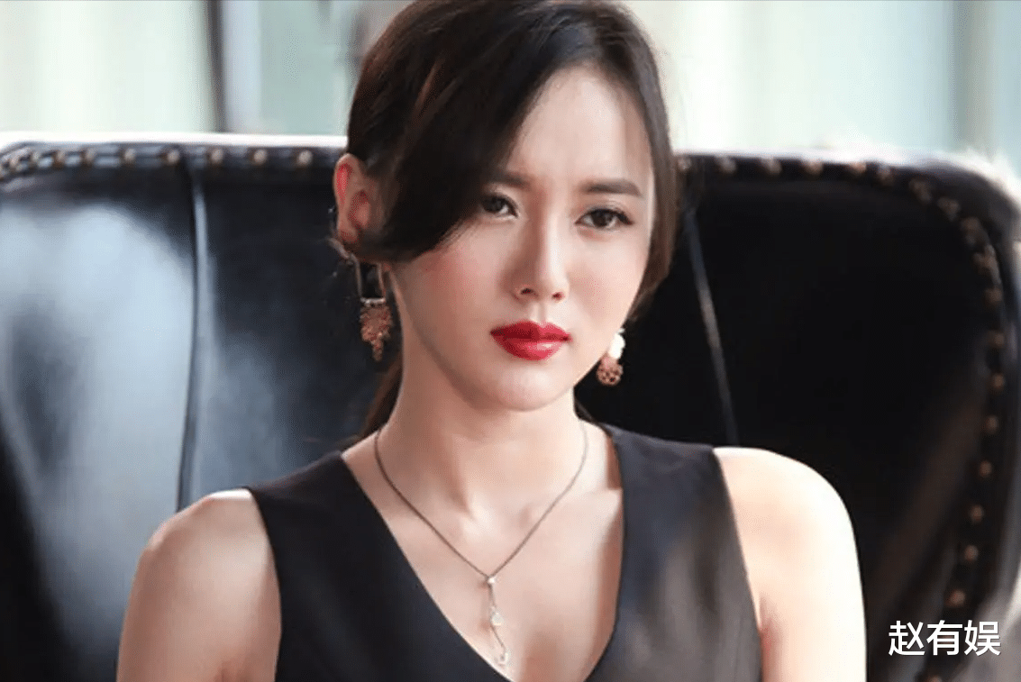 如今一个年入千万,一个街头摆摊卖艺_陈翔_毛晓彤_片酬