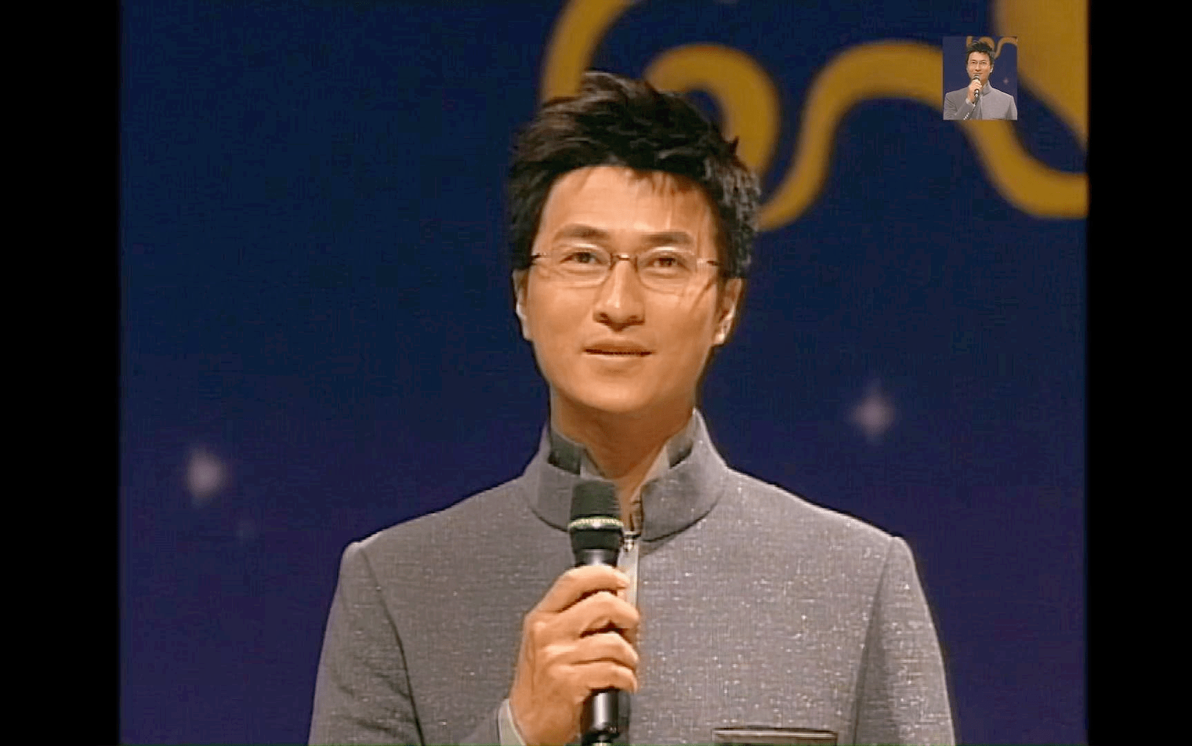 他斯文显嫩,曾是亚视视帝,离异后2女友均小他20多,仍向往爱情_林韦辰