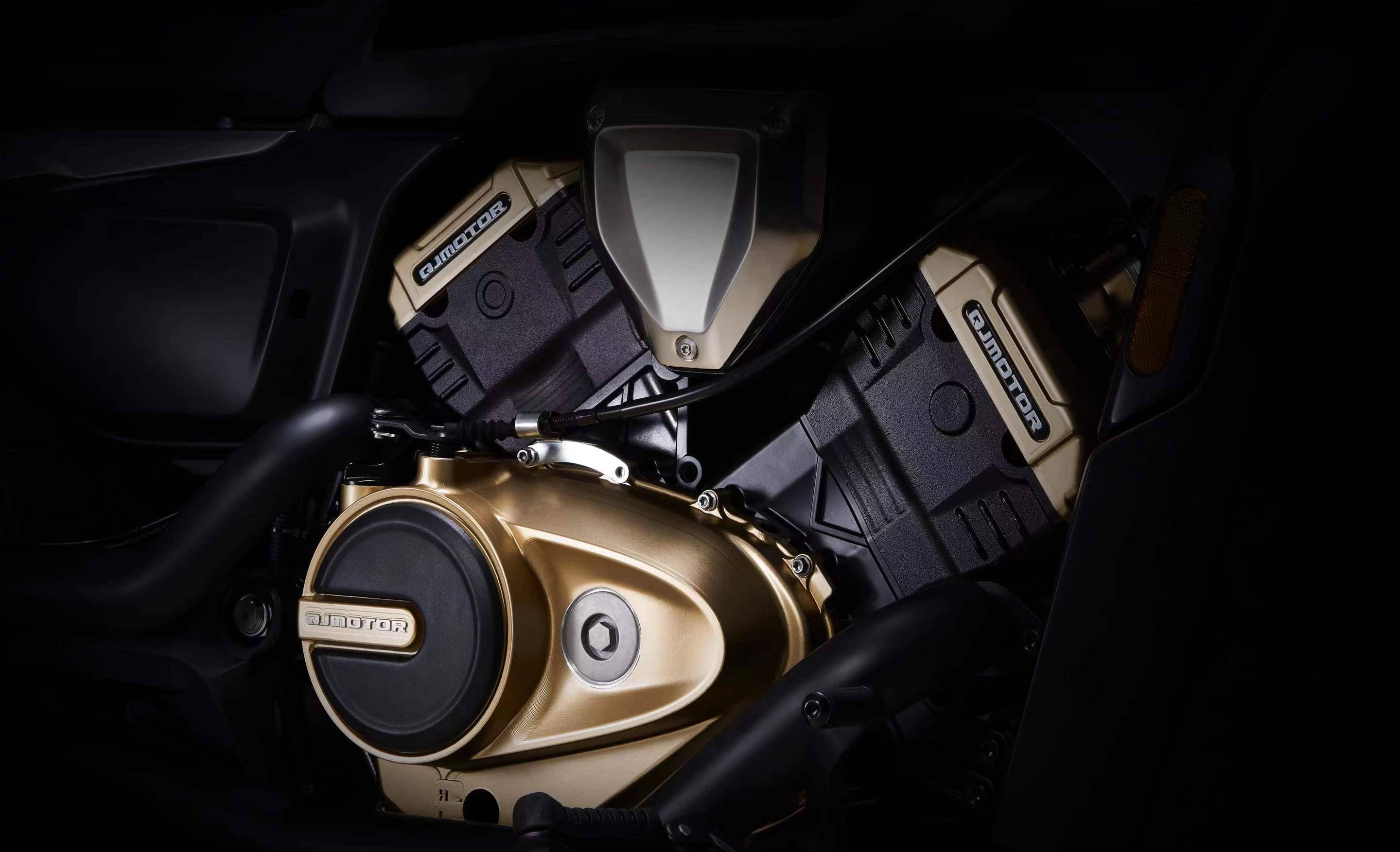 奔达"印第安侦察兵"对阵钱江"哈雷sportster s"你们更喜欢谁?