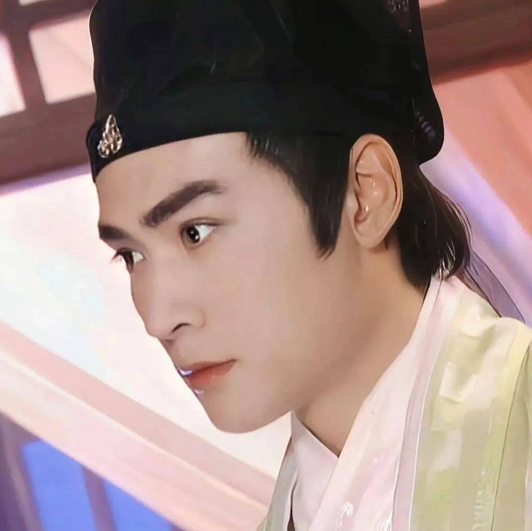 被焦恩俊的老年状态给惊艳到:56岁风度翩翩,不愧是古装第一美男_五官