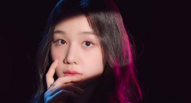 出现jennie,lisa最强接班人_舞蹈_国籍_师姐