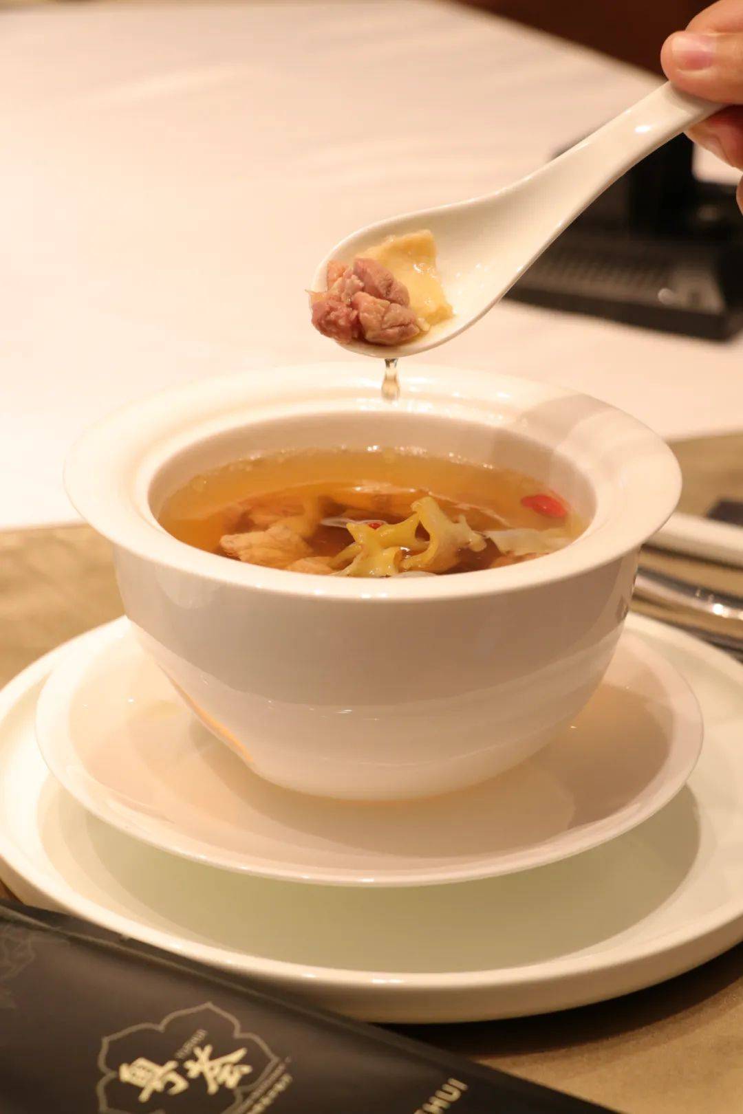 曲江这家新餐厅,我要带所有朋友都去一趟!_食材_才能_味蕾