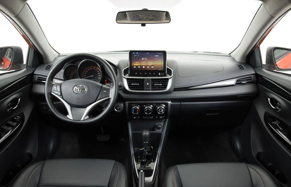 2023款丰田致炫亮相,比飞度省心,油耗5.2l 国六,7.