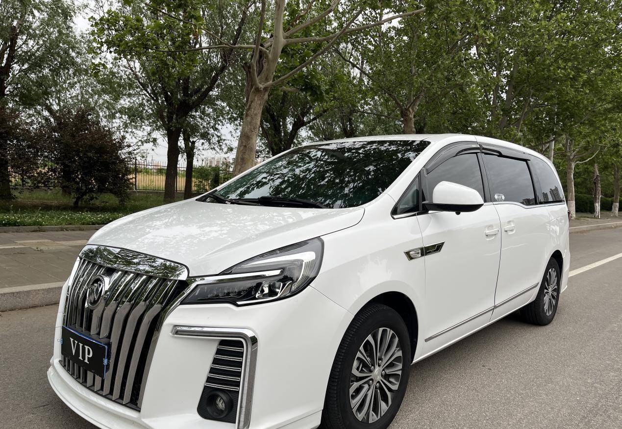 Byd Gl8 二十多万的二手GL8你会买吗_搜狐汽车_搜狐网