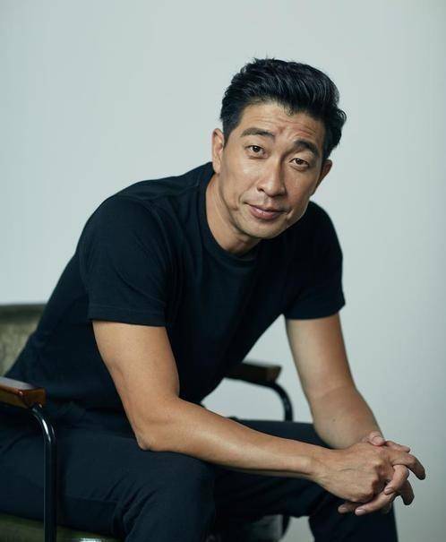 《除暴》王千源:出道26年0绯闻,与妻子患难见真情_日子_女友_北京