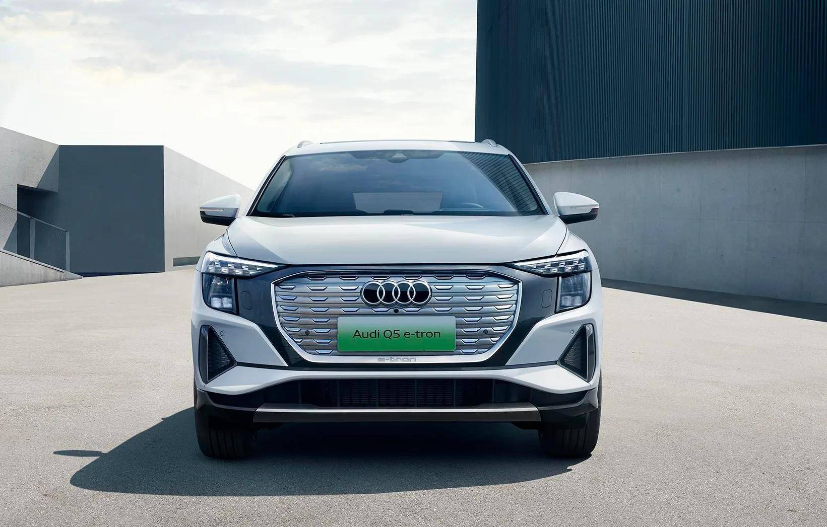 奥迪q5-etron,最便宜的家用豪华品牌中大型suv,仅需26捆?