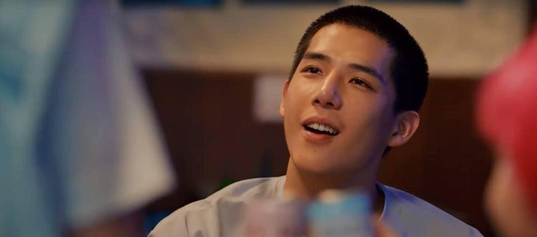 《二十不惑》段振宇陪姜小果过生日,周寻错吃她的蛋糕,有好戏看_上司