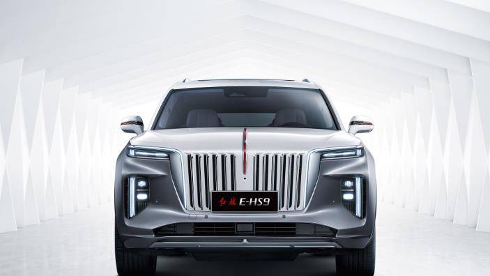 红旗版"库里南"挪威上市,起步价46.7万,首次融合我们元素!