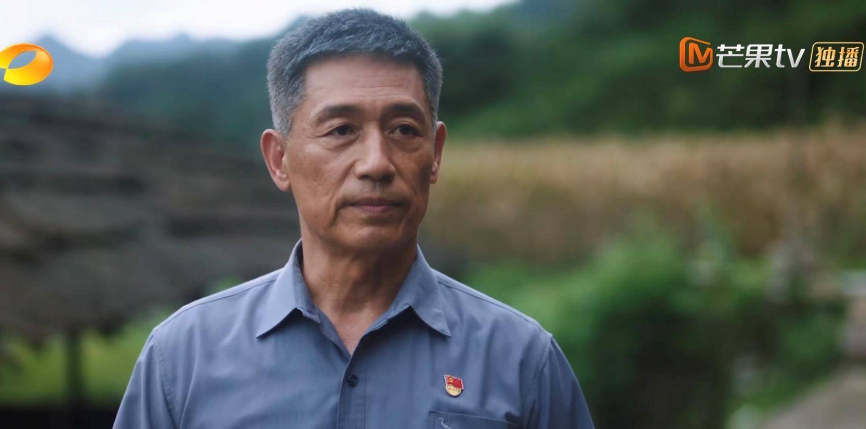 我们当干部,就要像濮泉生一样,摘了帽子为民办事.