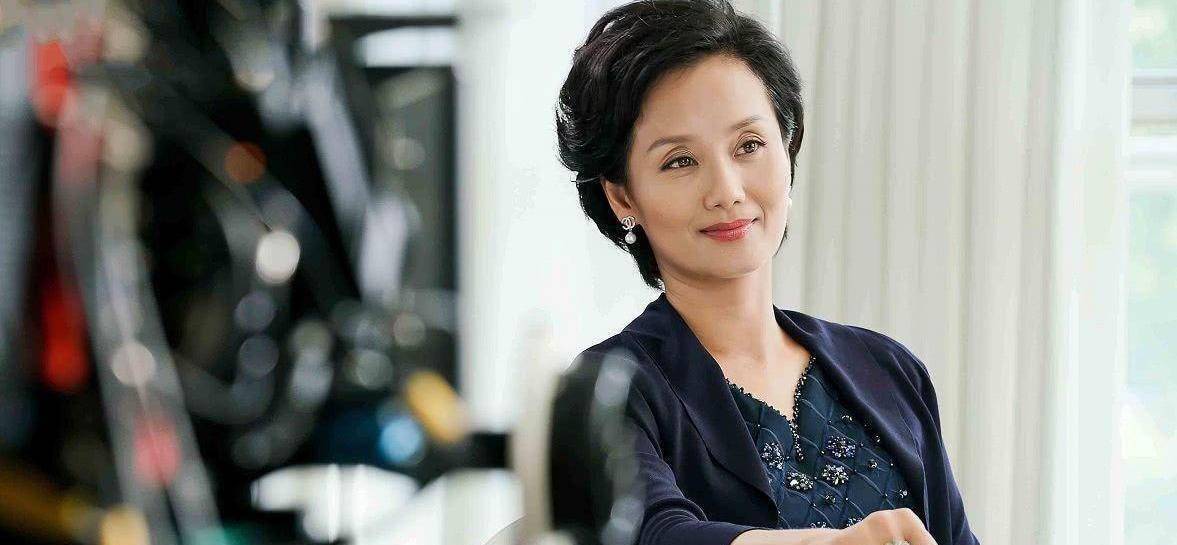 你真好看》有60多岁妈妈似少女,也有女儿说妈妈神经病_母女_李颖_时尚