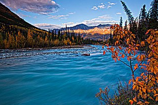 刘敞,字原父,宋代江西新余人.世称公是先生,官至集贤院学士等职务.
