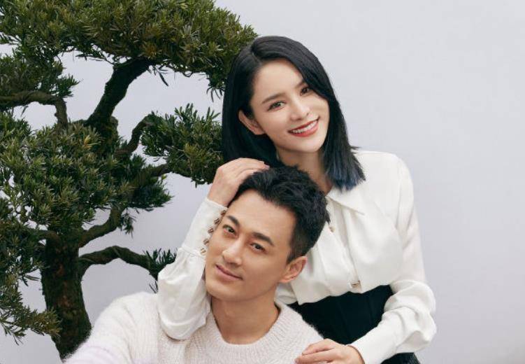 最后,节目组还邀请了蒋勤勤和陈建斌,这对明星夫妻大家终于有点熟悉了