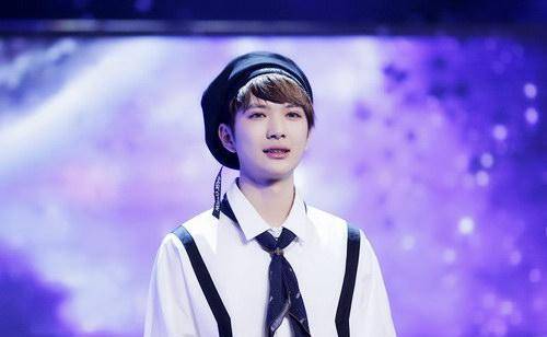 张欣尧也是被鹅的剪辑坑的不轻,本身才华横溢又励志,却悄无声息地在营