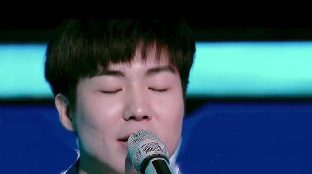 《明日之子》华晨宇痛批李袁杰获赞,但这个选手说话太过分_晓月_bb