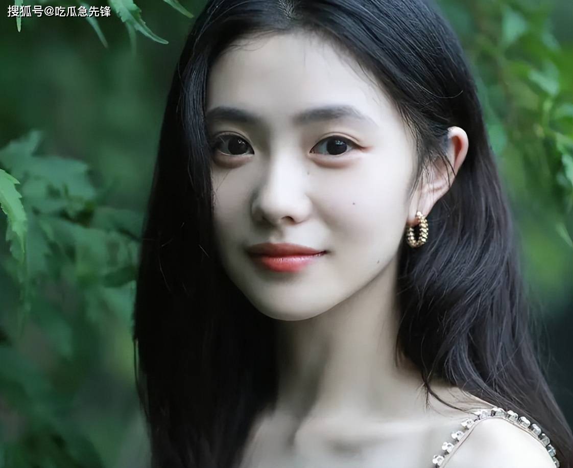 邓伦放弃复出?刘浩存资源降级?郝劭文被媒体吐槽?_老婆_婚礼_威龙