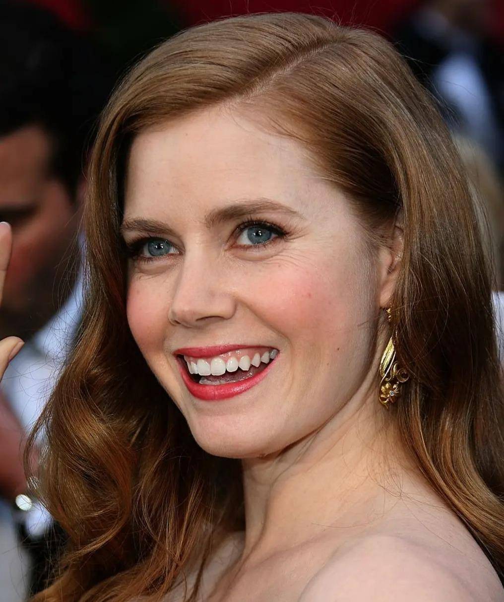 "女版小李子"艾米·亚当斯的5部大时尚作品分享_评分_影片_豆瓣