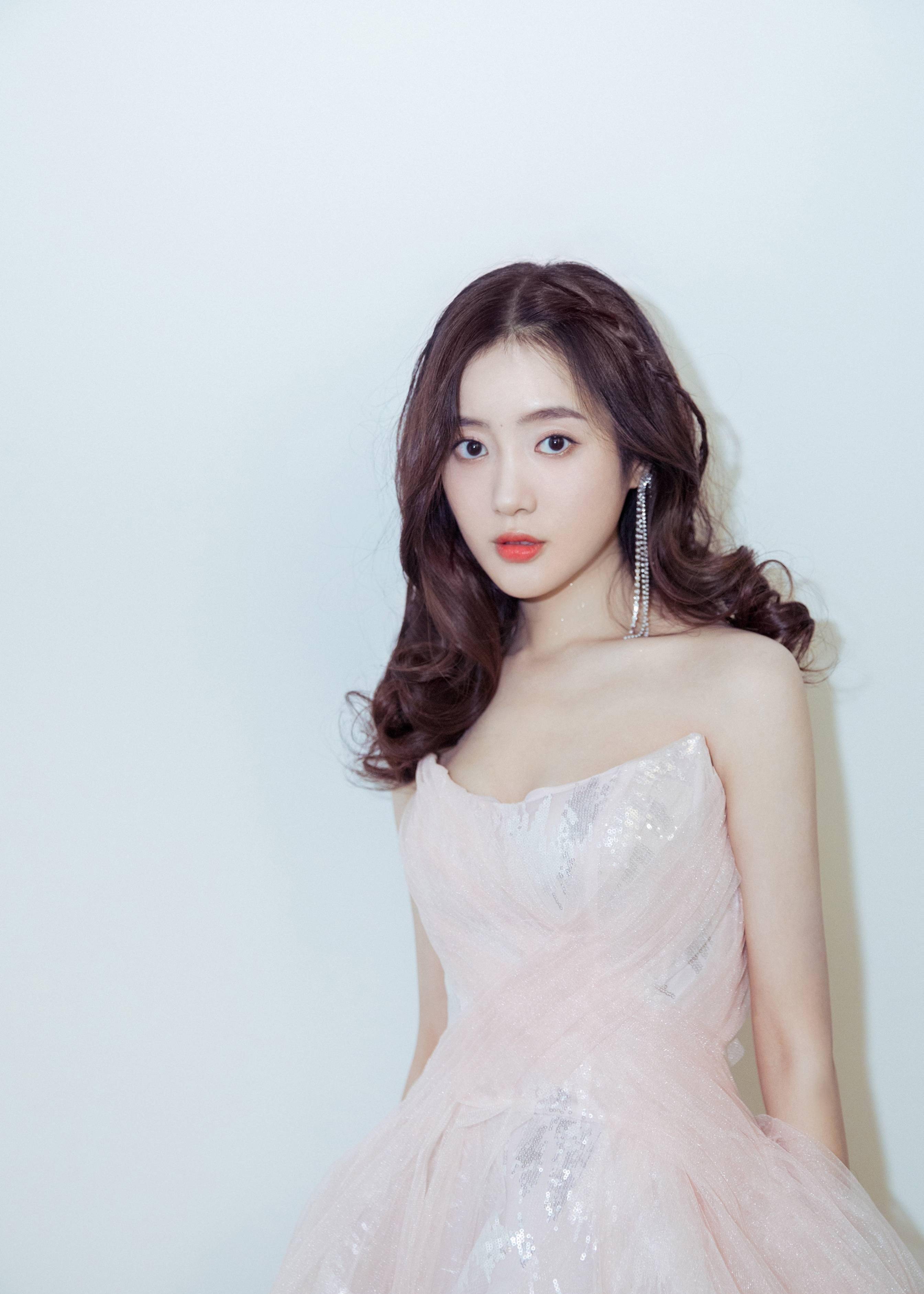 正式生无戏可拍邢菲赵志伟打擂台_因为_观众_妹妹