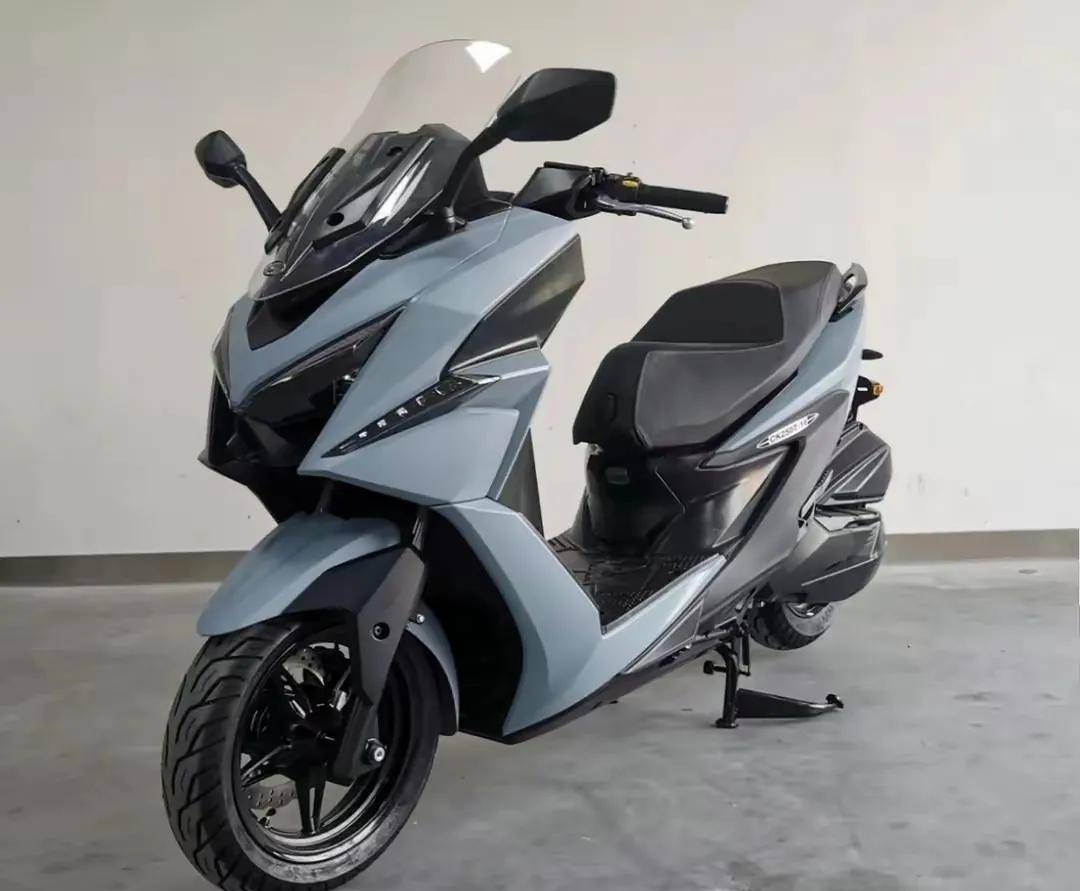 平踏设计,配置均衡,颜值出众,光阳新款踏板ck250t_搜狐汽车_搜狐网