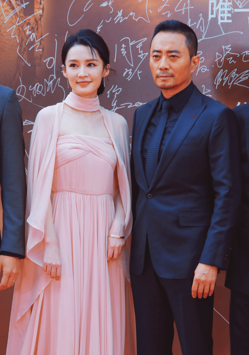 华表奖明星造型谁是你心中的"红毯最佳着装"?