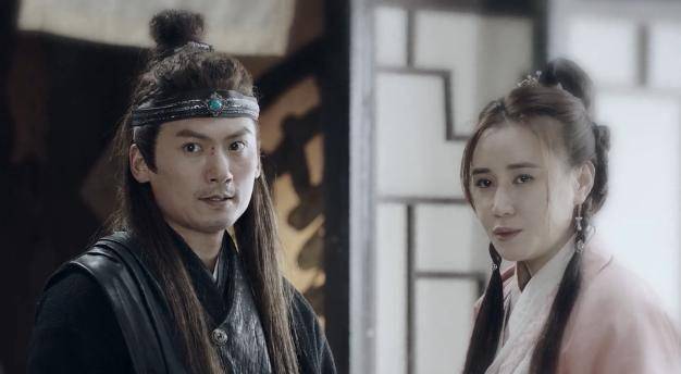 如果说沈天庶真在乎怜蜃的话,那么在怜蜃见了俞闻止之后,怜蜃为了他的