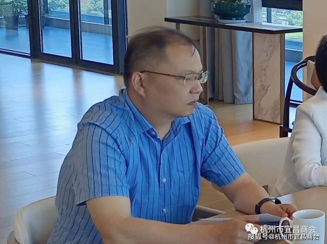 秭归县人民政府党组成员,副县长张妮娜等一行到访杭州市宜昌商会