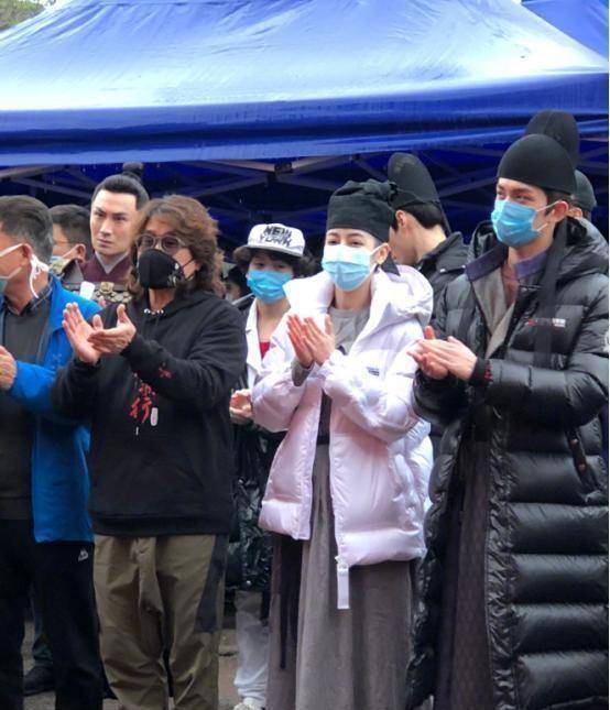 赵露思变得更加富态!_吴磊_屈楚萧_时候