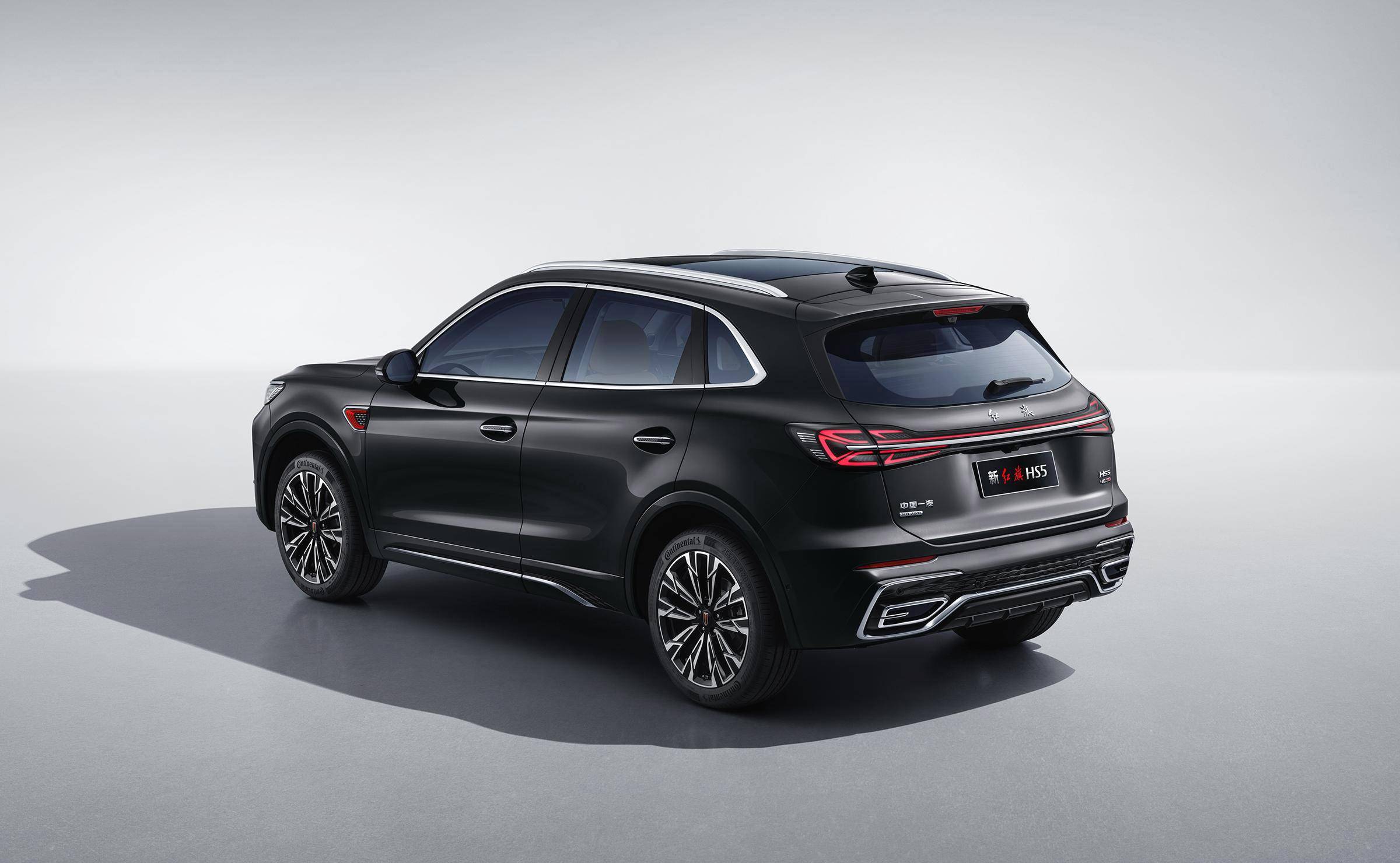 hs5回炉重造:红旗"猛将"再发,换装8at设计升级,合资压力倍增_搜狐汽车