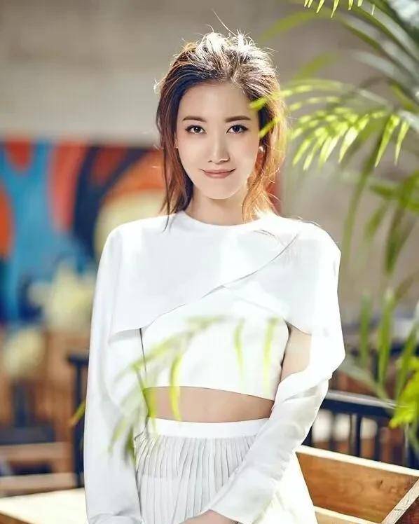 演员高露:演戏23年无绯闻,戏红人不红,如今儿女双全家庭幸福_角色