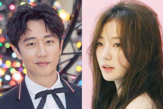 之后黄轩的经纪人发出声明,黄轩的女朋友是圈外人,希望大家不要过多地