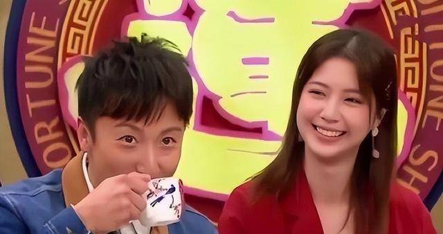 方力申被曝新恋情,女方是小他15岁港姐冠军,外貌与长相出众_邓丽欣